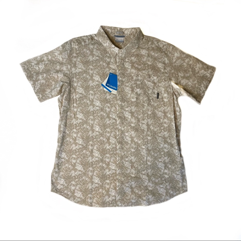 NWT Columbia short sleeve button down shirt